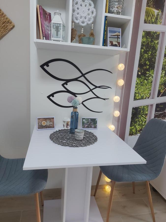 # Espresso 2 Apartman Sa Garazom Sremska Mitrovica Extérieur photo